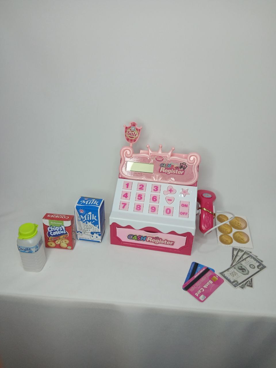 صندوق فروشگاه تاج‌دار آیتم CF8638